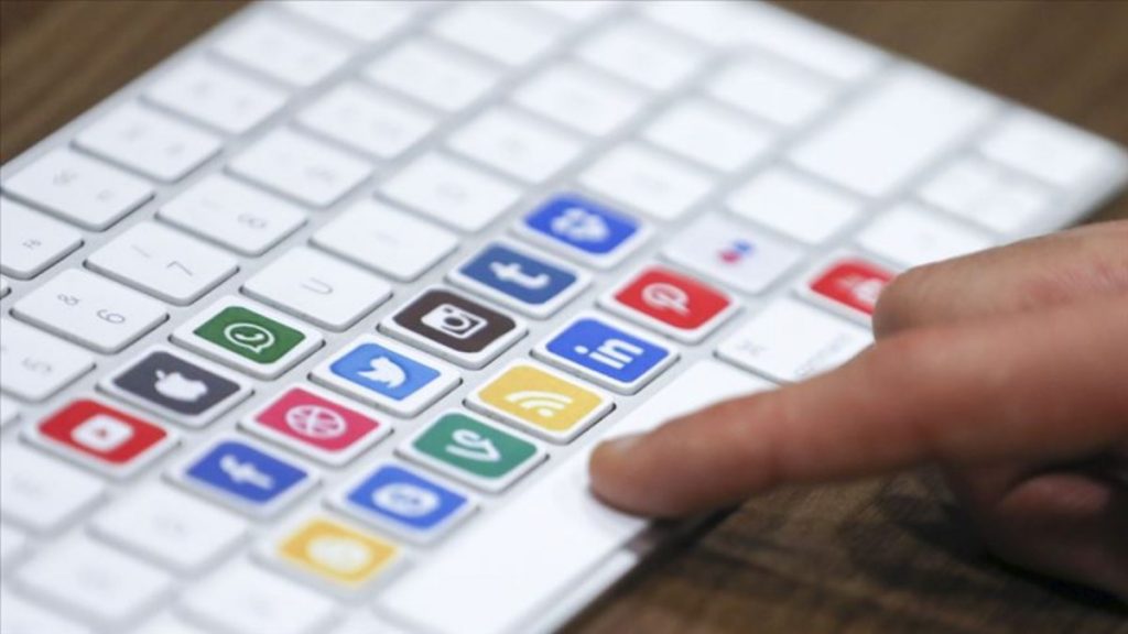 Toplumsal medya şirketleri, Müslüman aksiliğiyle ilgili şikayetlerin yüzde 89’unu görmüyor