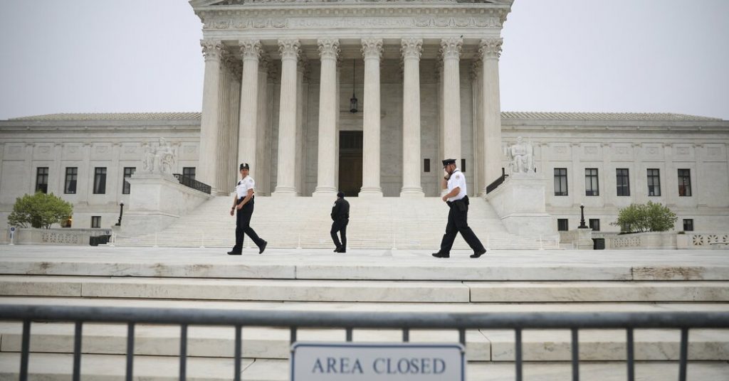 Why Is the Supreme Court So Secretive?